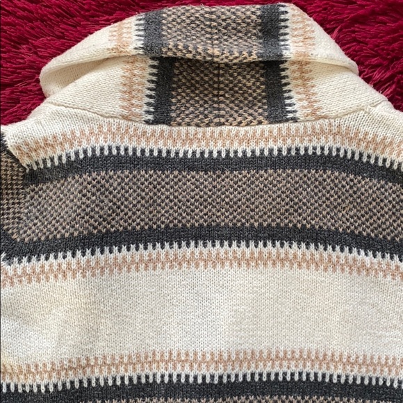 Old Navy grey and cream cardigan - Picture 14 of 16